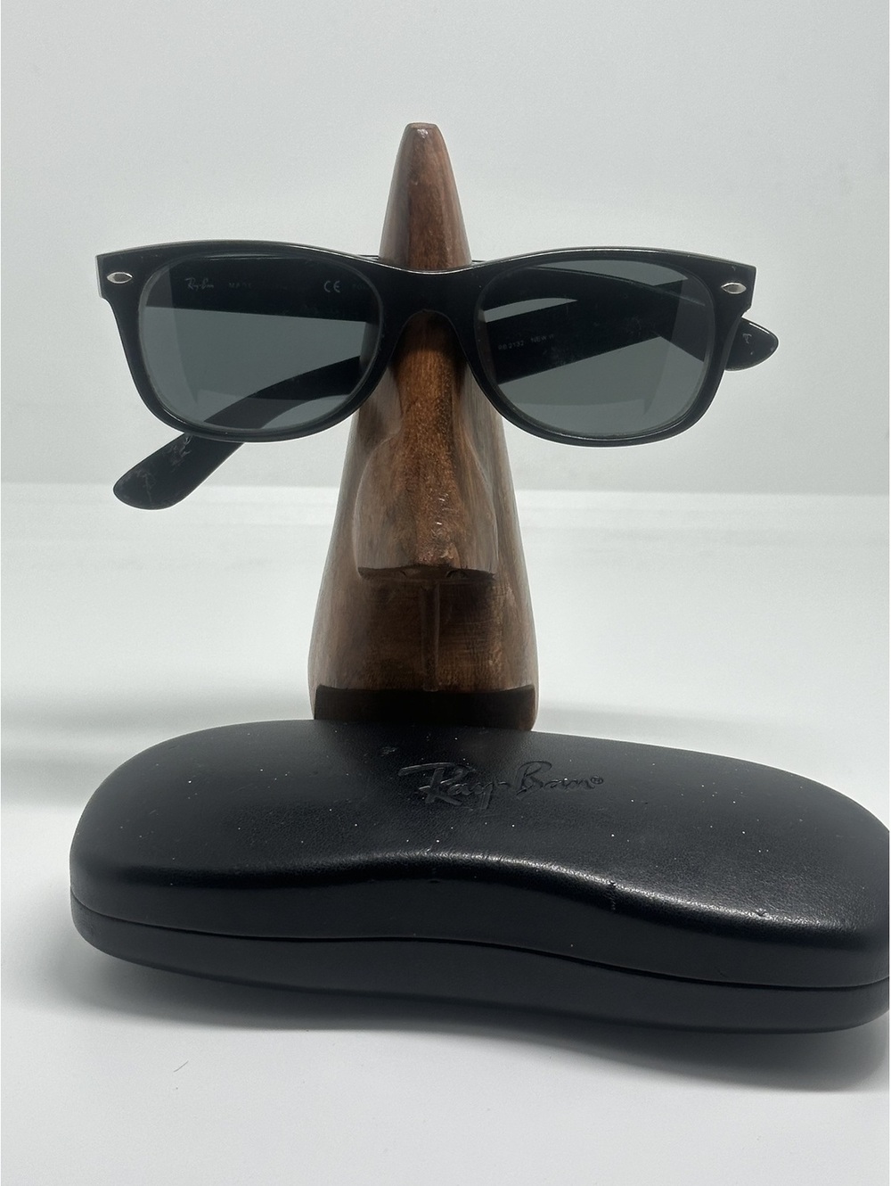 Ray-Ban RB 2132 New Wayfarer Black Polarized Sunglasses with Case